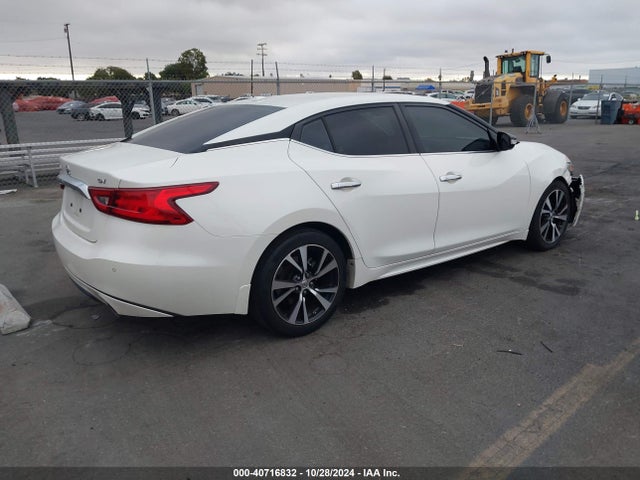 Nissan MAXIMA SV 2018 1N4AA6AP7JC398281 Image 4