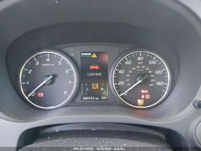 JA4AZ2A3XHZ063493 Mitsubishi Outlander Es