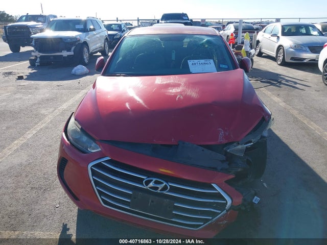 Hyundai ELANTRA SEL 2018 5NPD84LF6JH245214 Image 12