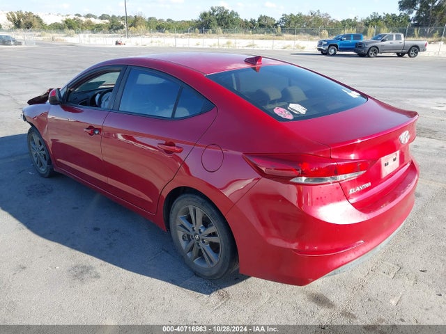 Hyundai ELANTRA SEL 2018 5NPD84LF6JH245214 Image 3