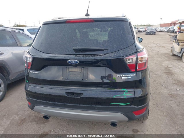 Ford Escape Titanium 2018 1FMCU9J91JUD28231 Image 17