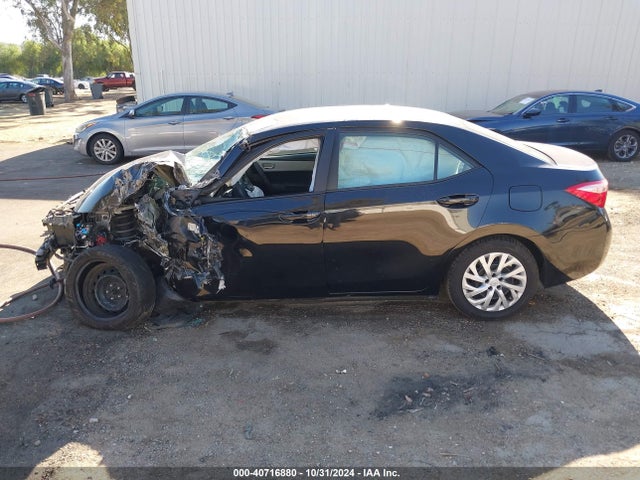 Toyota COROLLA LE 2017 5YFBURHE4HP727905 Image 14