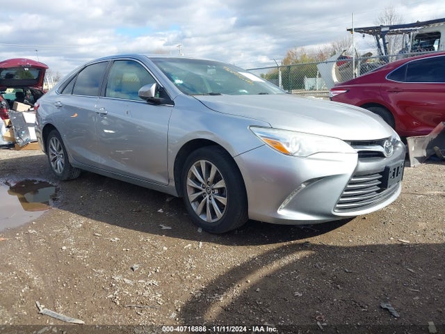 Toyota CAMRY XLE 2015 4T1BF1FK7FU944266 Image 1