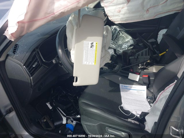 3VWE57BUXKM233767 Volkswagen Jetta 1.4t Sel