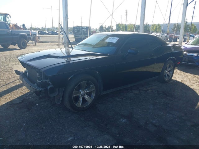 Dodge Challenger Sxt 2015 2C3CDZAG6FH710983 Image 2