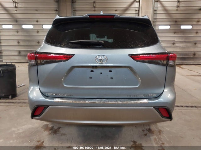 Toyota Highlander Platinum 2023 5TDKDRBH4PS528247 Image 16