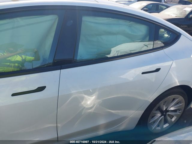 5YJ3E1EA1NF144123 Tesla Model 3 Rear-wheel Drive