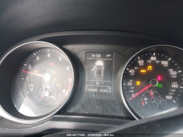 1VWDT7A3XHC065908 Volkswagen Passat 1.8t R-line