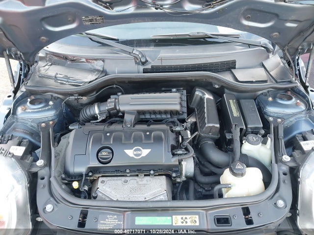 2010 MINI COOPER WMWMF3C58ATZ22201 Photo 9