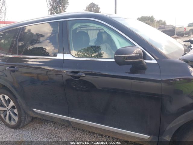 5XYP34HC8NG206647 KIA Telluride Ex