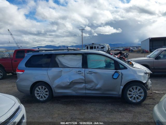 5TDDK3DC9ES083093 Toyota Sienna Limited 7 Passenger