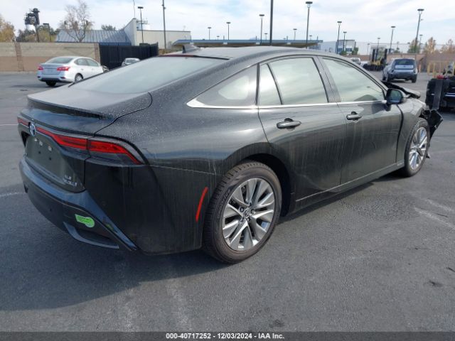 JTDAAAAA6NA006983 Toyota Mirai Xle