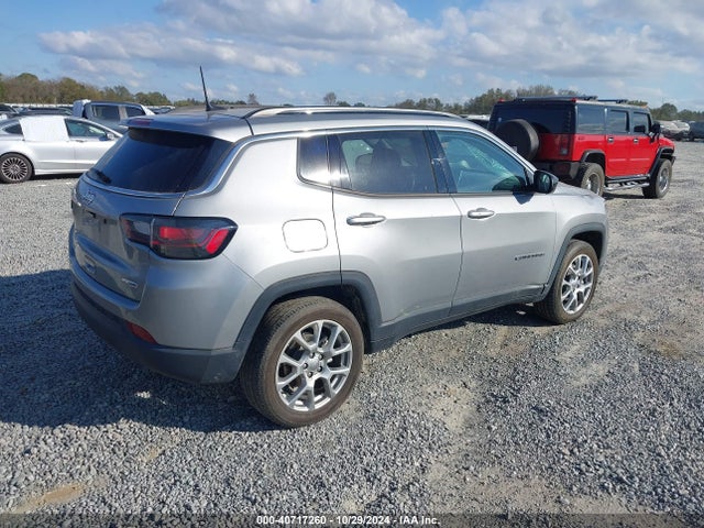Jeep Compass Latitude Lux 4x4 2022 3C4NJDFB9NT221304 Image 4