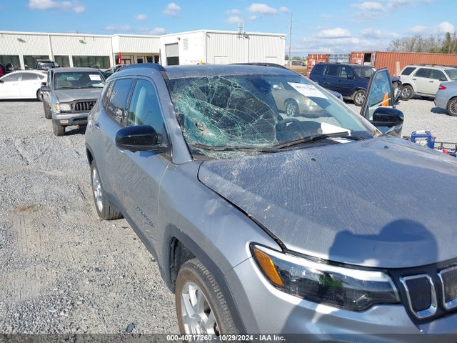 Jeep Compass Latitude Lux 4x4 2022 3C4NJDFB9NT221304 Image 6