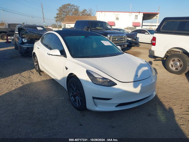 2022 TESLA MODEL 3 5YJ3E1EB9NF133492 Photo 0