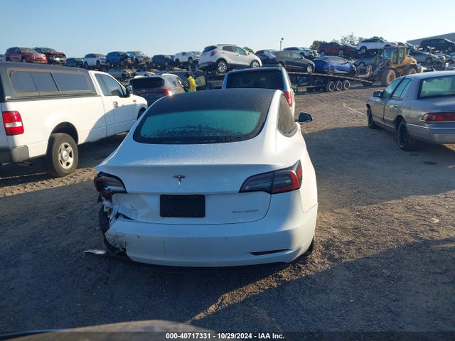 Tesla Model 3 Long Range Dual Motor All-wheel Drive 2022 5YJ3E1EB9NF133492 Image 15