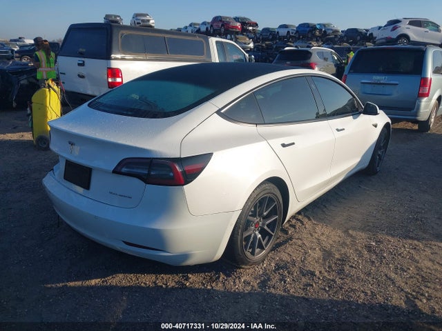 2022 TESLA MODEL 3 5YJ3E1EB9NF133492 Photo 3