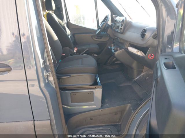 WD4PF1CD8KP134935 Mercedes-Benz Sprinter 2500 High Roof V6