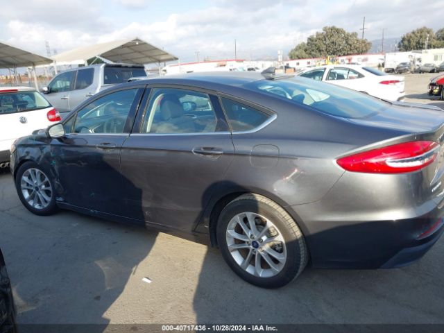 3FA6P0H7XLR239640 Ford FUSION SE