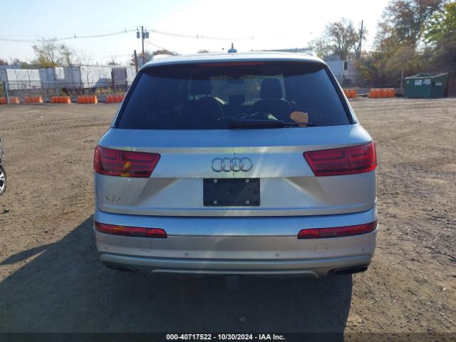 WA1LAAF7XKD020122 Audi Q7 55 Premium/55 Se Premium