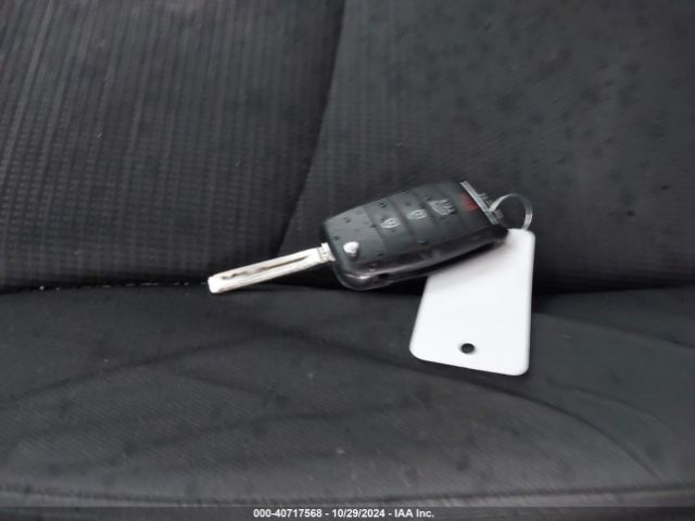 5XYKTCA67EG470080 KIA SORENTO LX