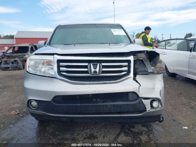 5FNYF4H33FB077141 Honda PILOT SE