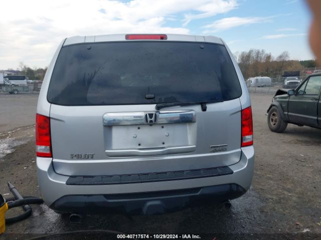 5FNYF4H33FB077141 Honda PILOT SE