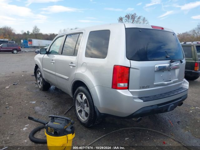 5FNYF4H33FB077141 Honda PILOT SE