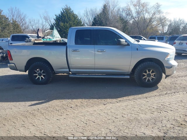 1C6RR7GT3ES186318 RAM 1500 Slt
