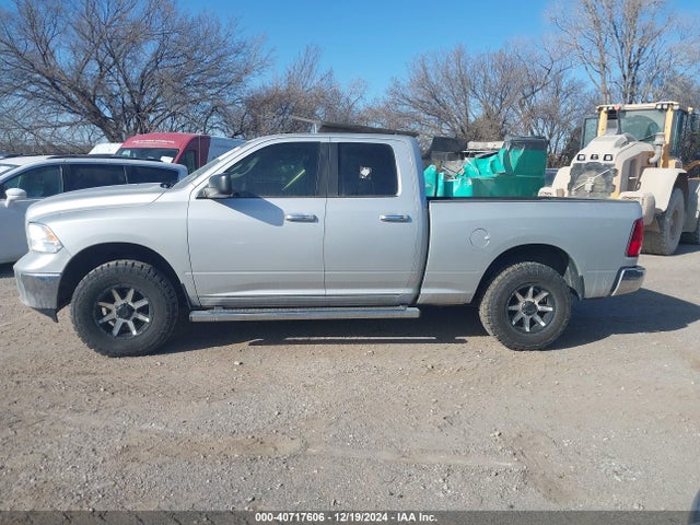 1C6RR7GT3ES186318 RAM 1500 Slt