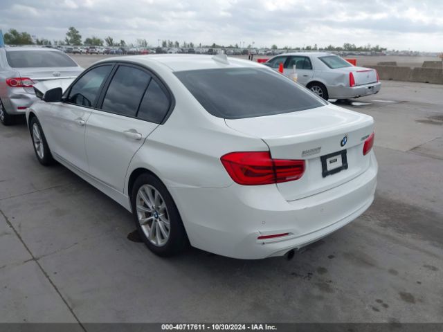 WBA8A9C51HK620347 BMW 320i