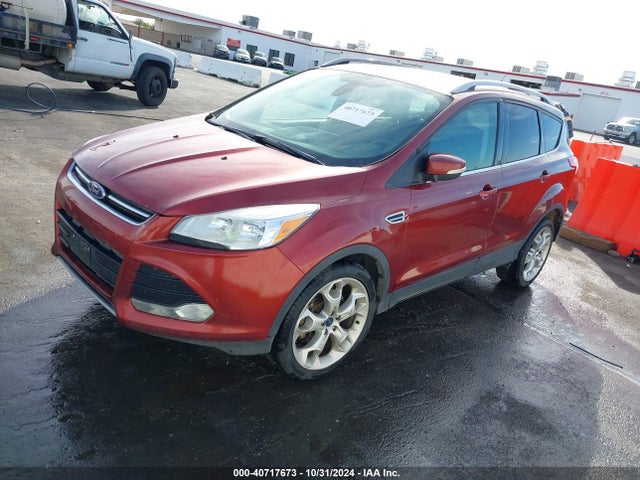 Ford Escape Titanium 2014 1FMCU0J97EUB15799 Image 2