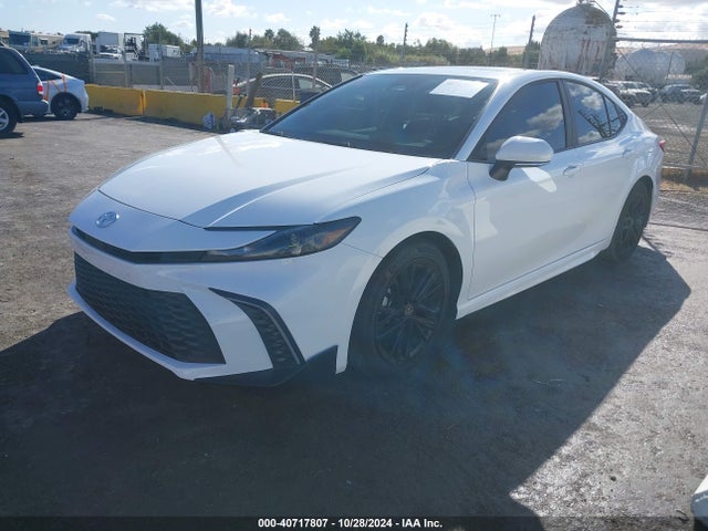 Toyota CAMRY SE 2025 4T1DAACKXSU517430 Image 2