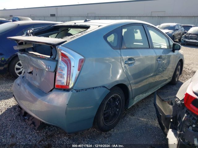 JTDKN3DU1F1882095 Toyota Prius
