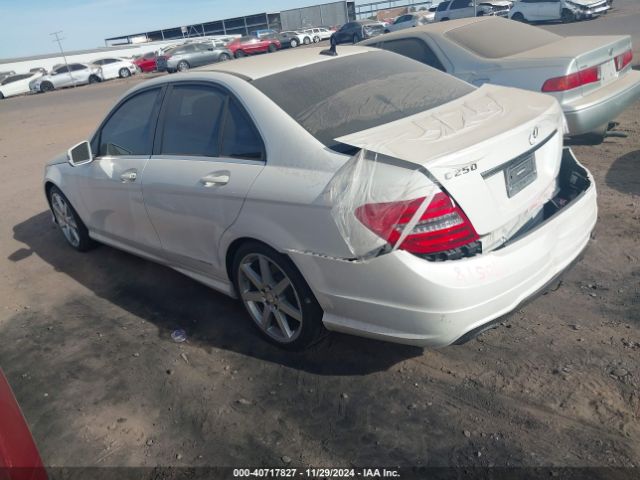 WDDGF4HB1EA960395 Mercedes-Benz C 250 Luxury/sport