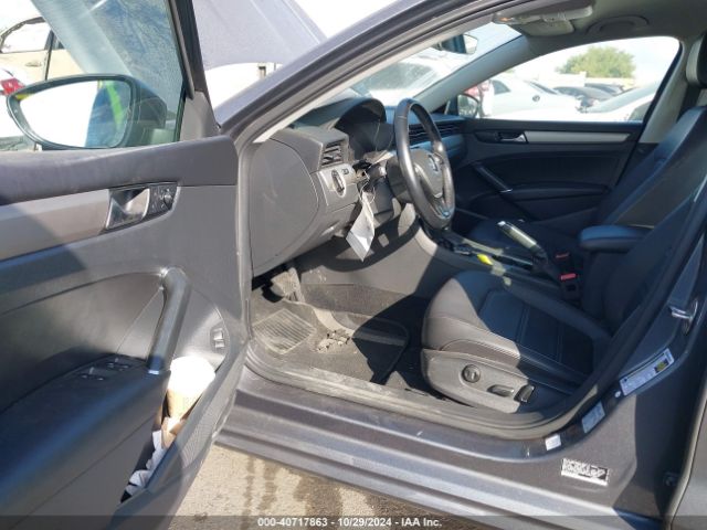 1VWSA7A37LC007051 Volkswagen PASSAT SE