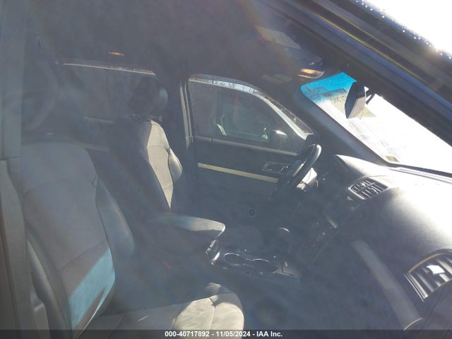 Ford EXPLORER XLT 2017 1FM5K7D84HGC12679 Image 5