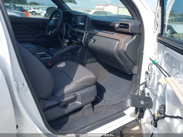 Toyota Tacoma Sr5 2024 3TYLB5JN8RT021661 Image 5
