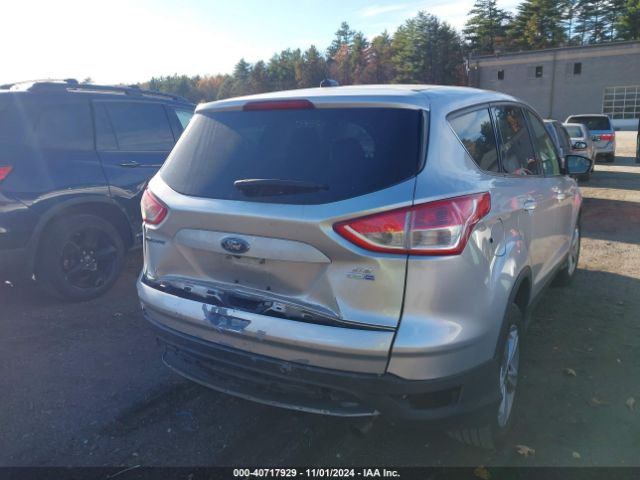 1FMCU9GX6GUC50009 Ford ESCAPE SE