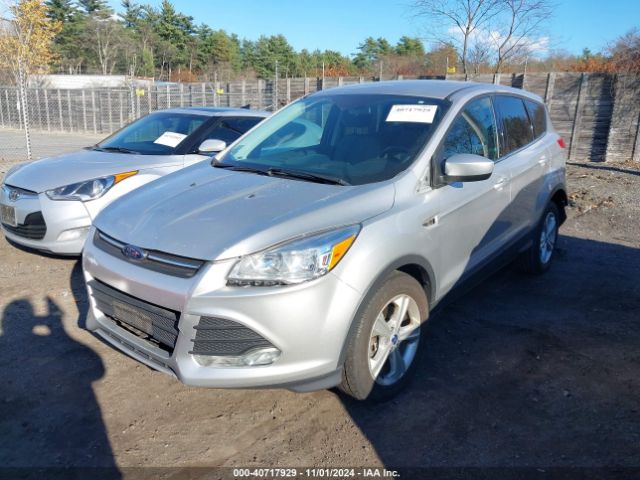 1FMCU9GX6GUC50009 Ford ESCAPE SE