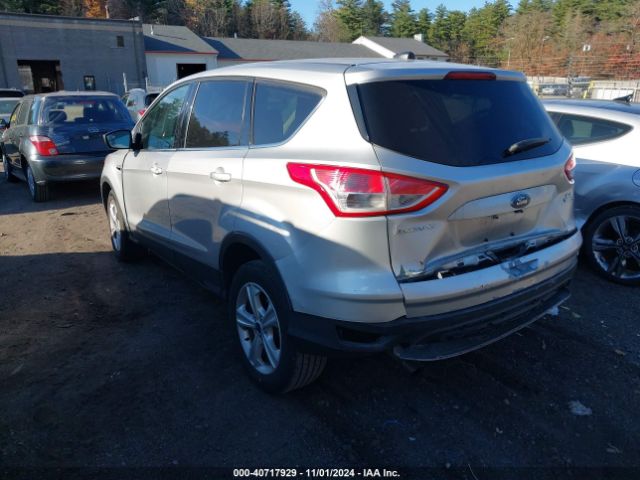 1FMCU9GX6GUC50009 Ford ESCAPE SE
