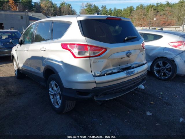 1FMCU9GX6GUC50009 Ford ESCAPE SE