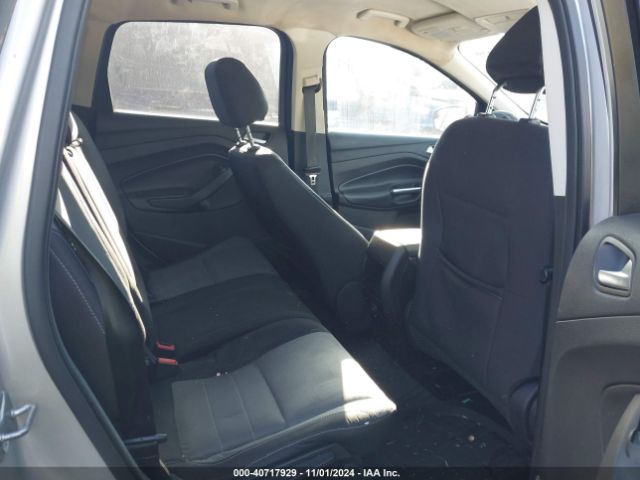 1FMCU9GX6GUC50009 Ford ESCAPE SE