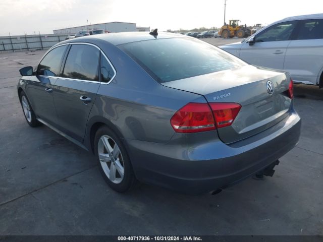 1VWAS7A3XFC102247 Volkswagen Passat 1.8t Limited Edition