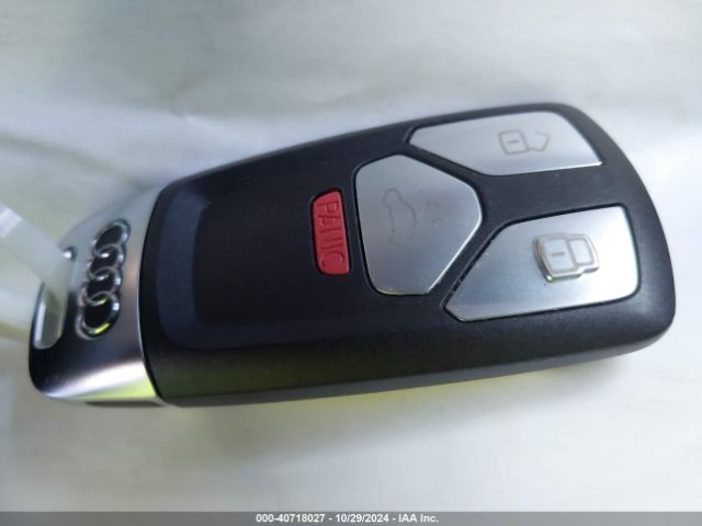 WAUABAF49NN000553 Audi A4 Premium 40 Tfsi Quattro S Tronic