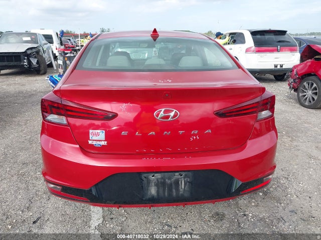 Hyundai ELANTRA SEL 2019 5NPD84LF6KH446015 Image 16