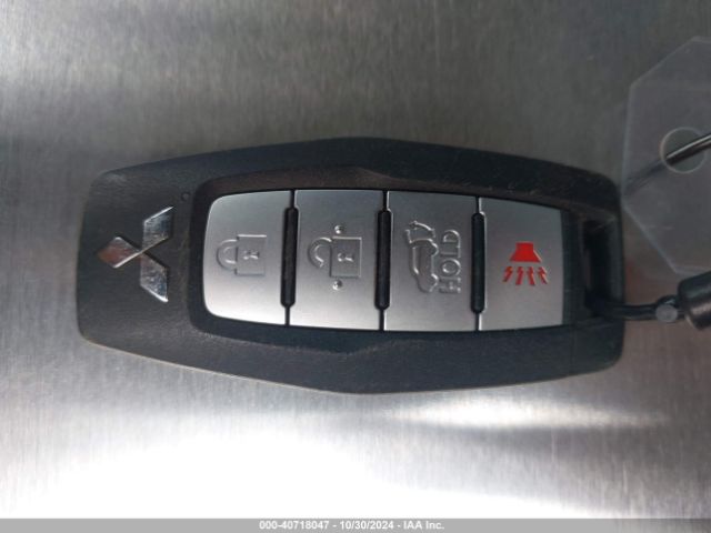 JA4J3UA83NZ092130 Mitsubishi Outlander Black Edition 2wd/se 2.5 2wd/se Launch Edition 2wd