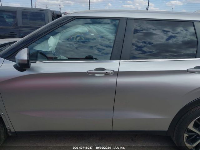 JA4J3UA83NZ092130 Mitsubishi Outlander Black Edition 2wd/se 2.5 2wd/se Launch Edition 2wd