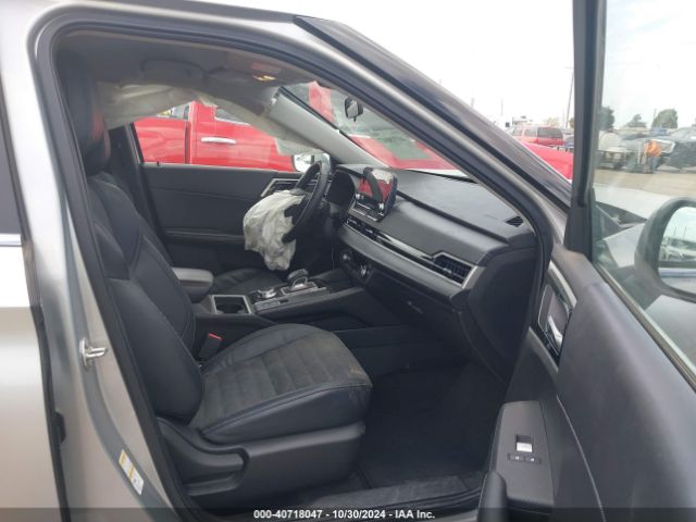 JA4J3UA83NZ092130 Mitsubishi Outlander Black Edition 2wd/se 2.5 2wd/se Launch Edition 2wd