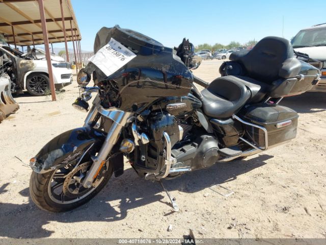 2015 HARLEY-DAVIDSON FLHTCU 1HD1FCM13FB688353